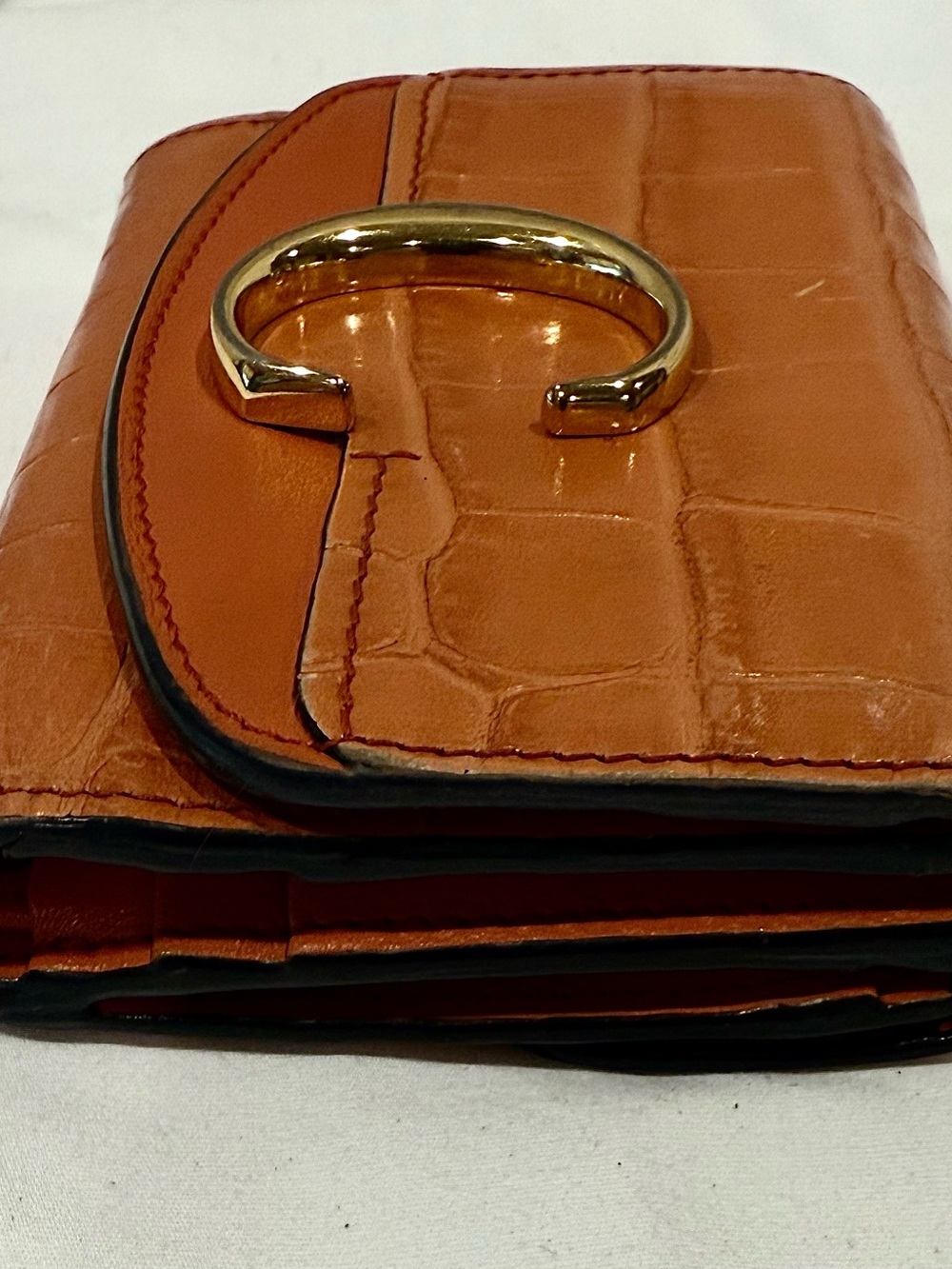 Chloé “C” Small Trifold Wallet In Tawny Orange Crocodile Embossed Leather - Picture 7 of 13